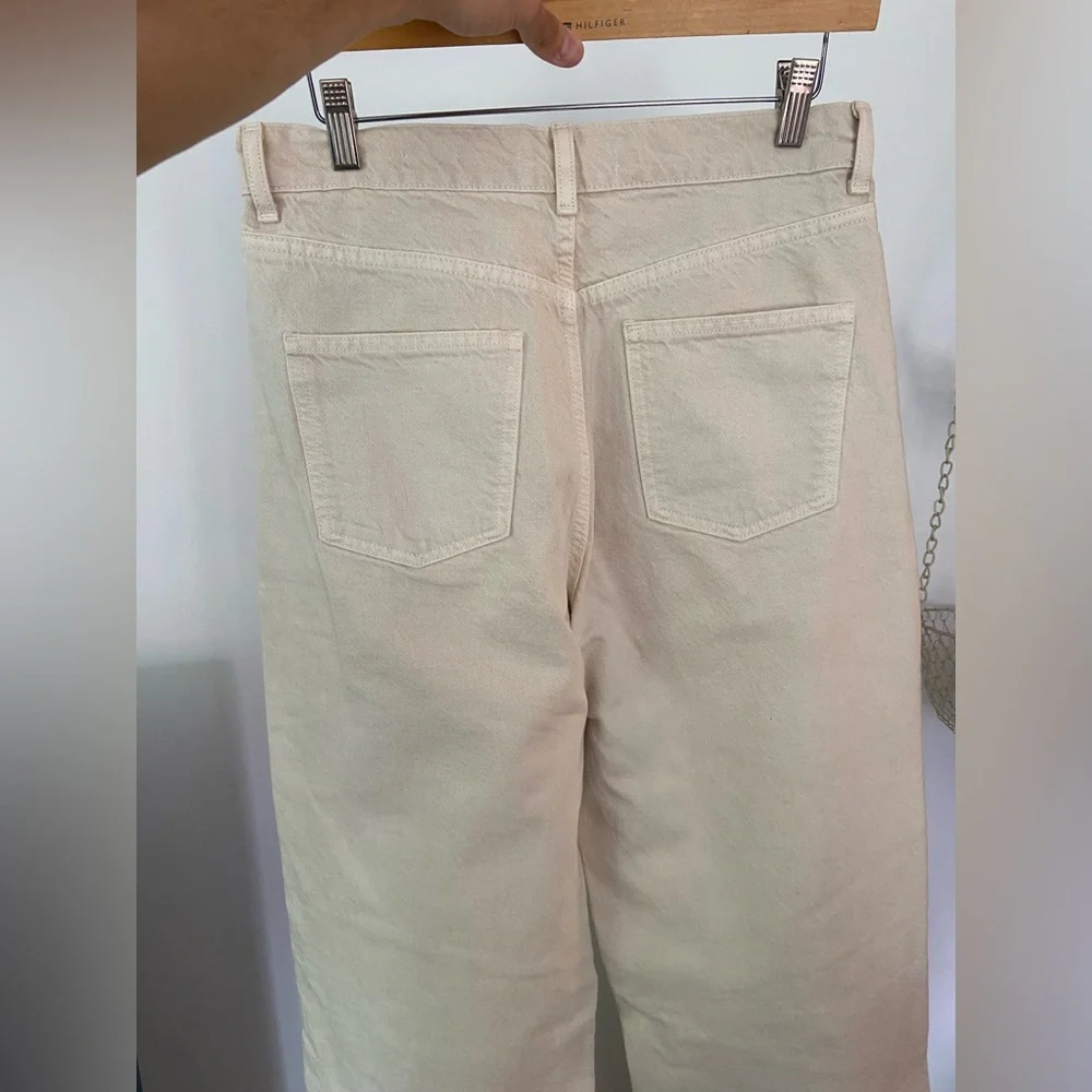 Zara The 90’S Full Length Cream Cut Off Bottom Woman’s Size 8 - Picture 4 of 7